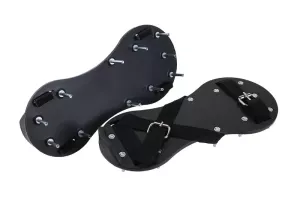 Nivelační válečky, podešve s hroty, omítačky